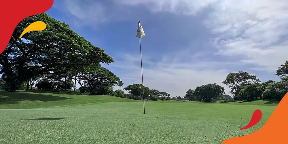 Lapangan Golf dekat Bandara Soekarno-Hatta